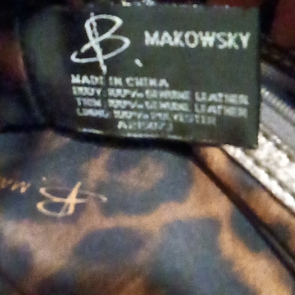 B Makowsky crossbody - Picture 10 of 10